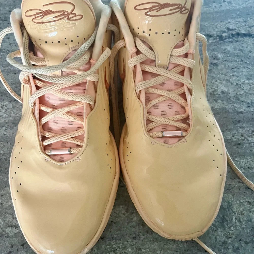 Nike LeBron 21 Dragon Pearl Mens 11 - Picture 1 of 5